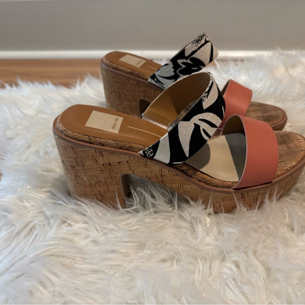 Dolce Vita Orange and Black Platform Shoes